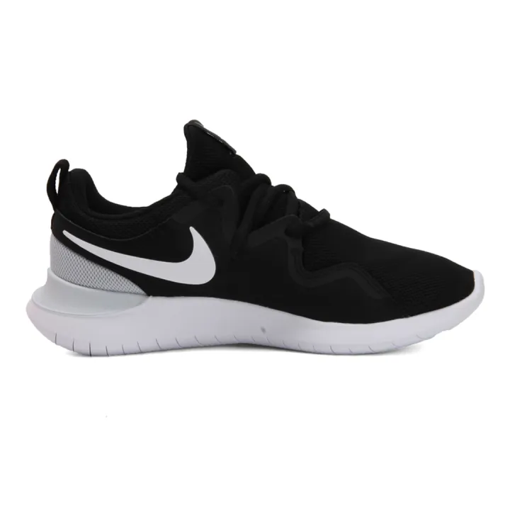 nike tessen black