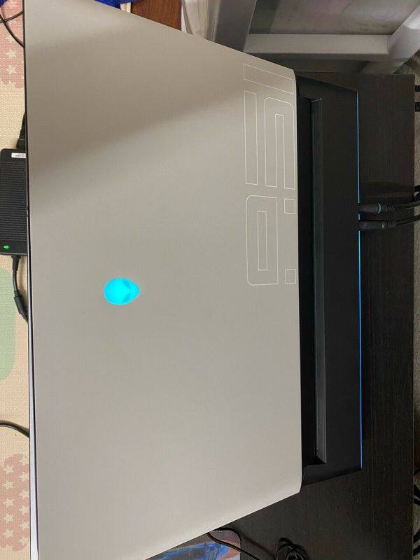 ALIENWARE AREA-51M 17.3 FHD I9-9900K 3.60GHz 1TB SSD 64GB W10P RTX 2080 Malaysia