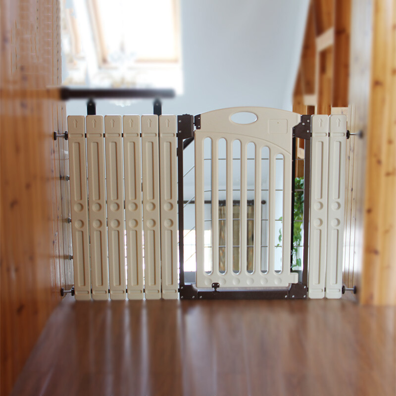 wide child gate