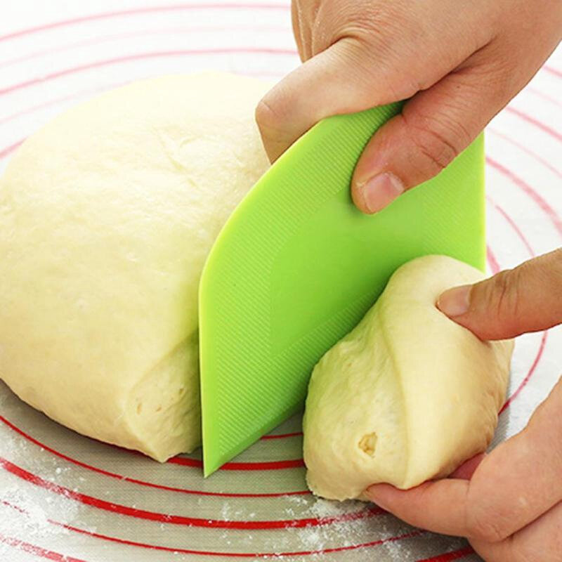 1/2Pcs Bột Scraper Bánh Cutter Nhựa Bảng Scraper Bánh Mì Bột Bánh Bếp Nướng Đồ Dùng