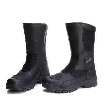 black shoes high top