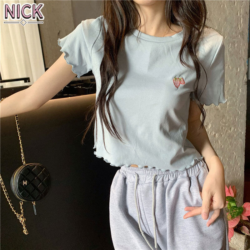 Nick 2023 ngọt ngào gia vị cô gái Crop phong cách ngắn áo sinh viên ngắn tay Mới thêu bằng gỗ Tai Cạnh mỏng T-Shirt xu thế cho nữ