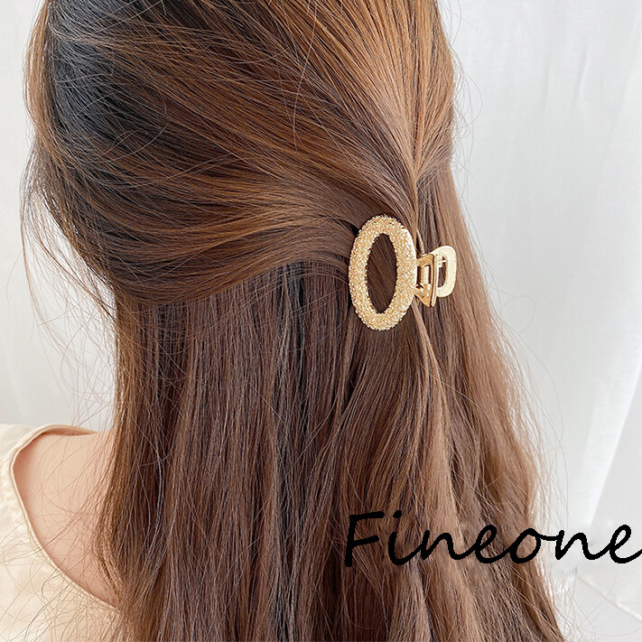 Women Claw Hair Clips Medium and Small Geometric Gold Hair Clips Beautiful New Fashion Metal Hair Clip Accessories