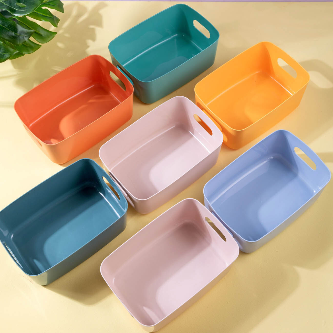 CNMF PP Multifunctional Durable High-Capacity Desktop Storage Box