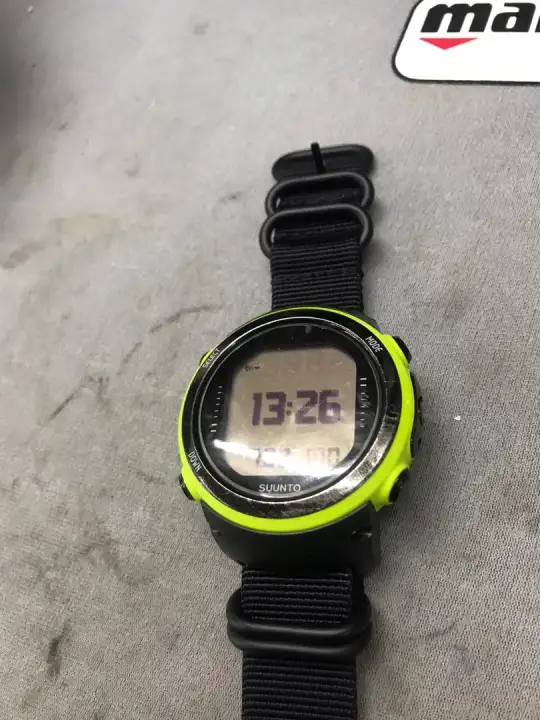suunto d4i for sale