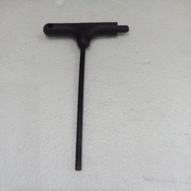 Tool vặn ốc giầy patin