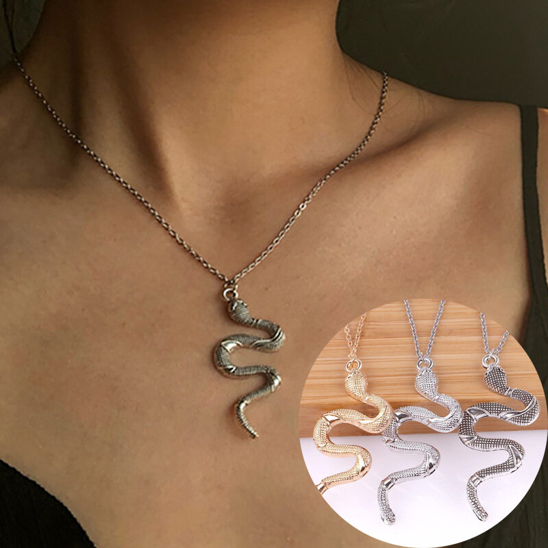 Hot Sale New Arrival Animal Snake Necklace for Women Cute Snake Pendant Necklaces Minimalist Alloy Jewelry Gift Shiny Chain Necklace