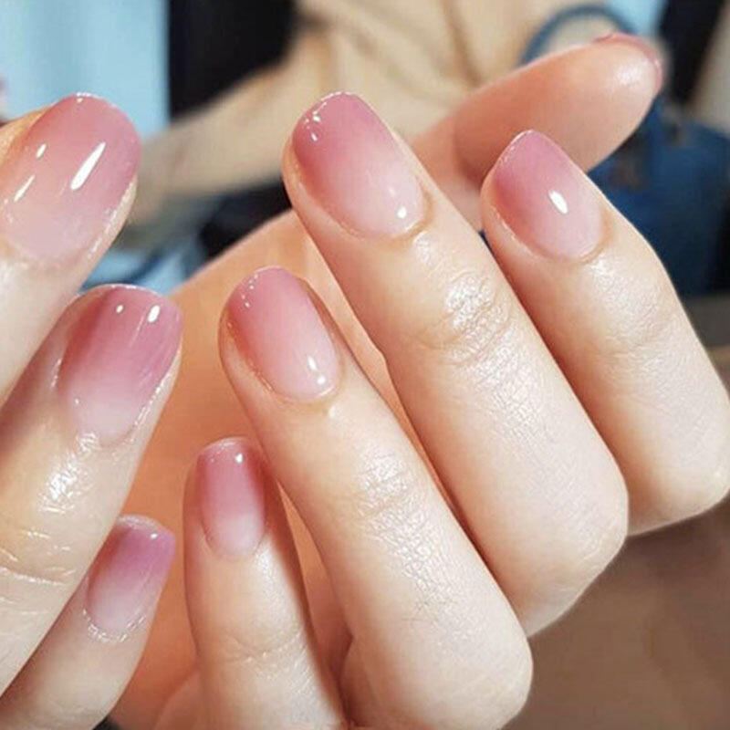 24Pcs Fake Nails Fresh Lovely Fashion Finished Nail Patch Short Fake Nails Wearable Nails Stickers With glue