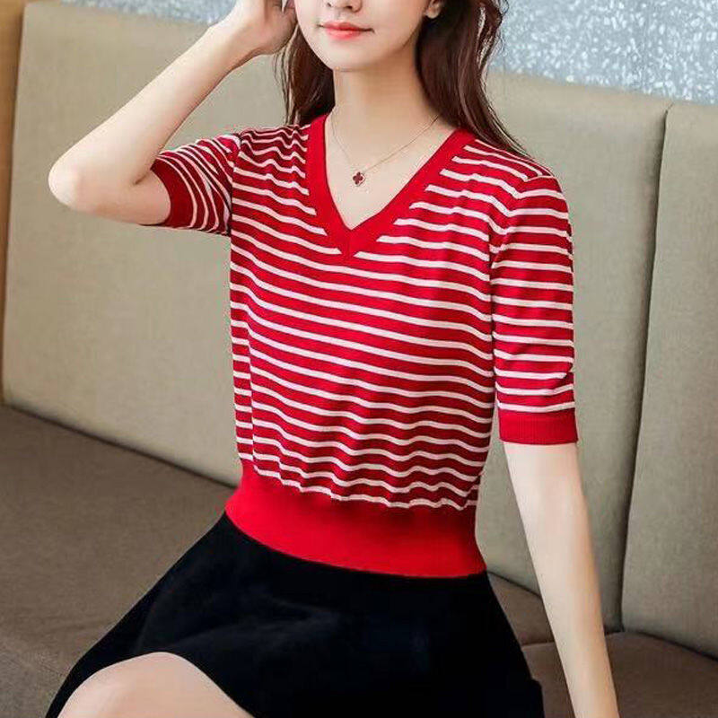 Woman T-shirts T-shirt Women's Ice Stripe Top Sweater Loose Summer Women's Top Short Sleeve V-neck T-Shirt