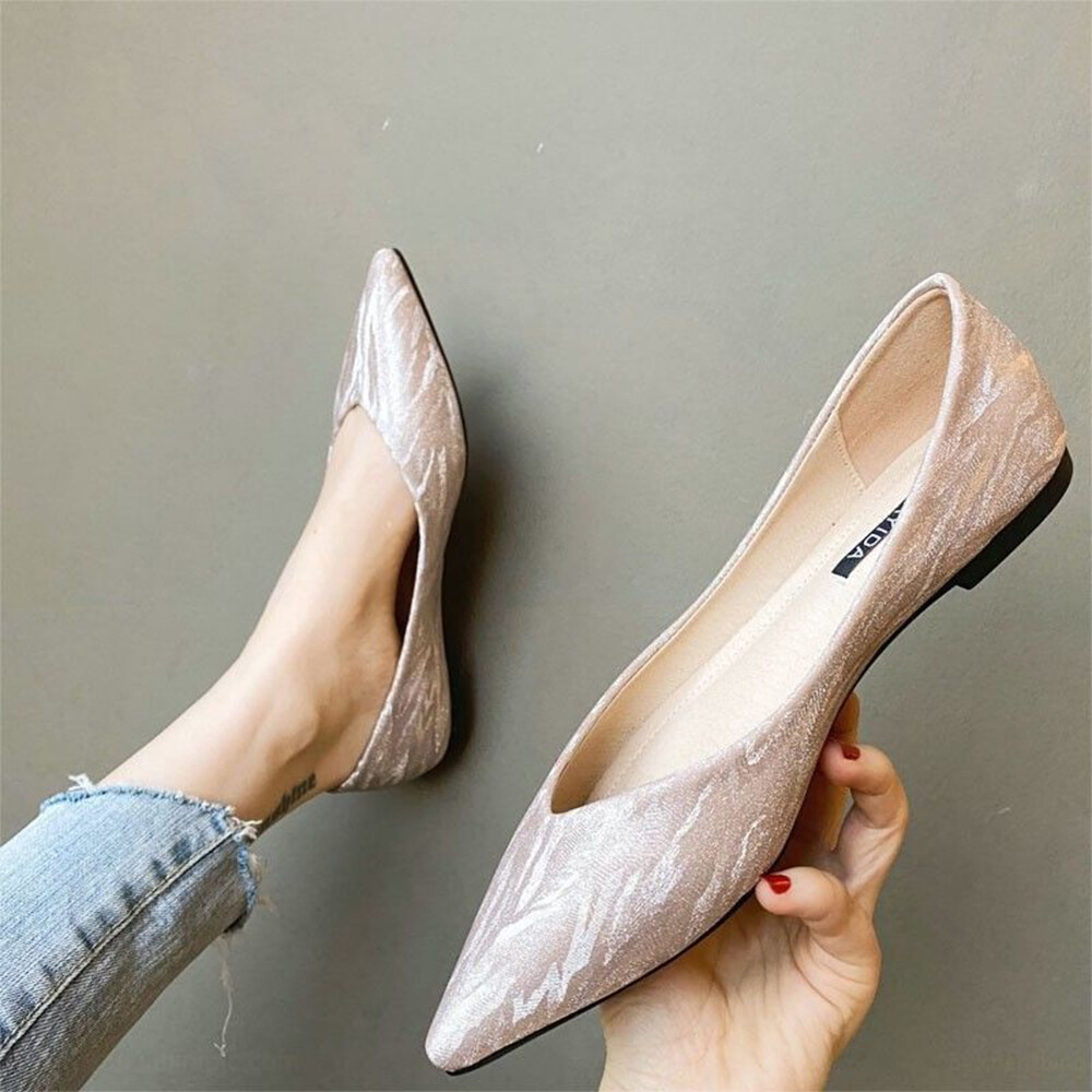 Newland female plus size flat shoes shallow mouth pointed toe flat women's single shoes spring and autumn fashion wild casual women shoes size 34-44