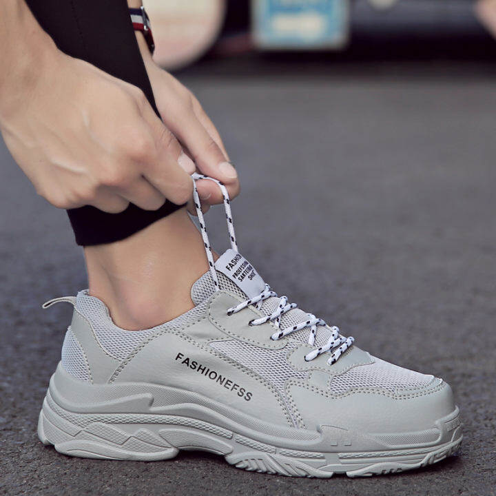 thick sole running shoes