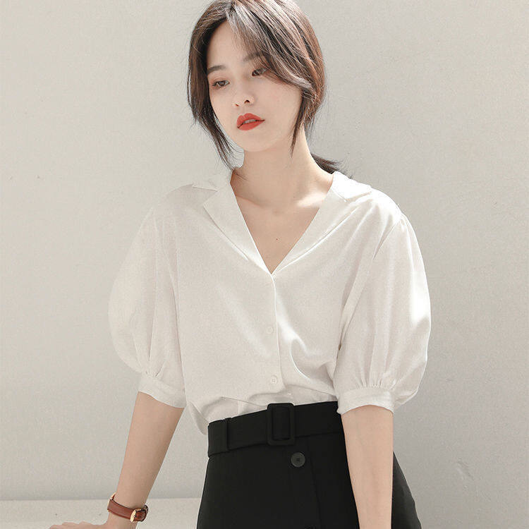 IELGY women's French retro thin V-Neck temperament white shirt