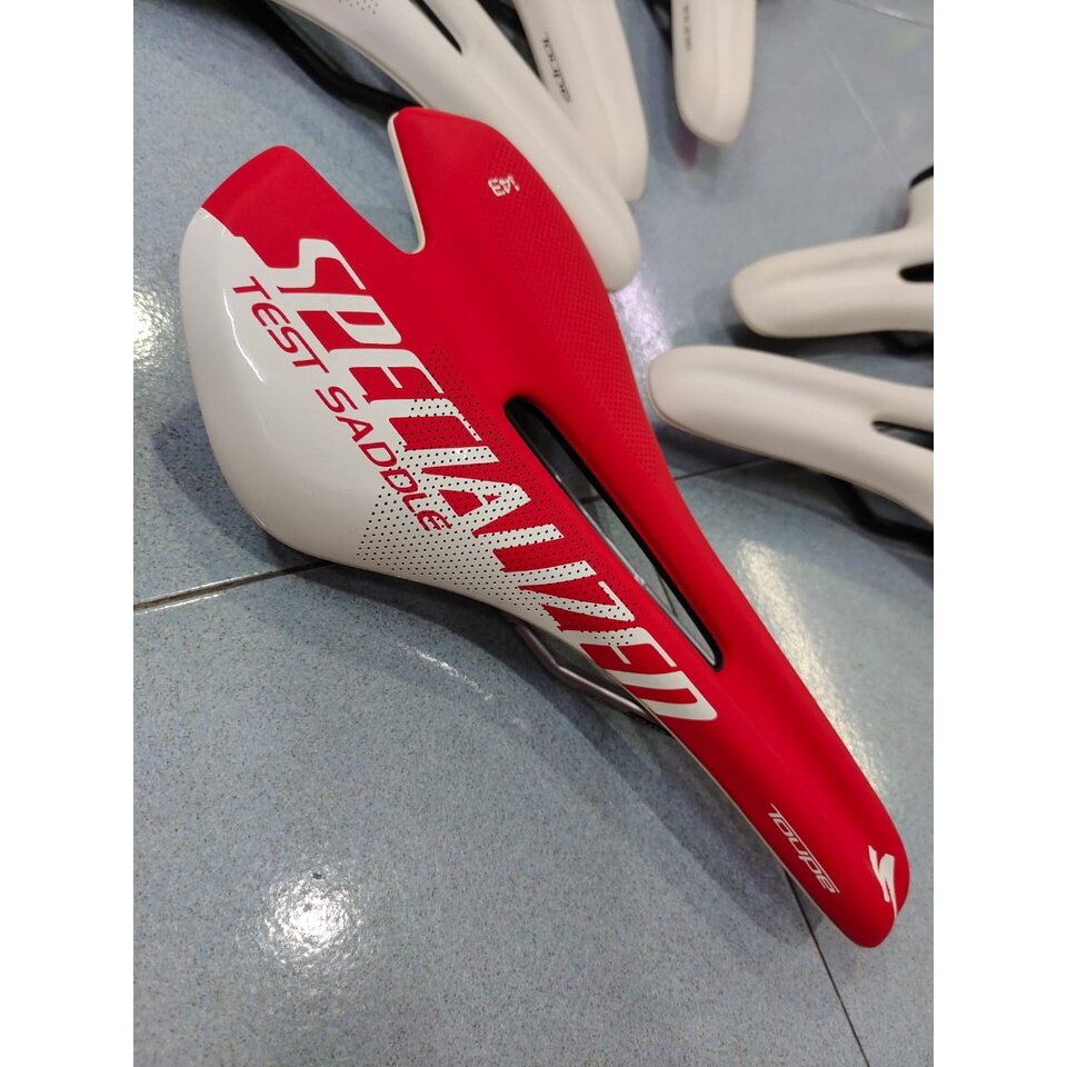 Specialized test clearance saddle