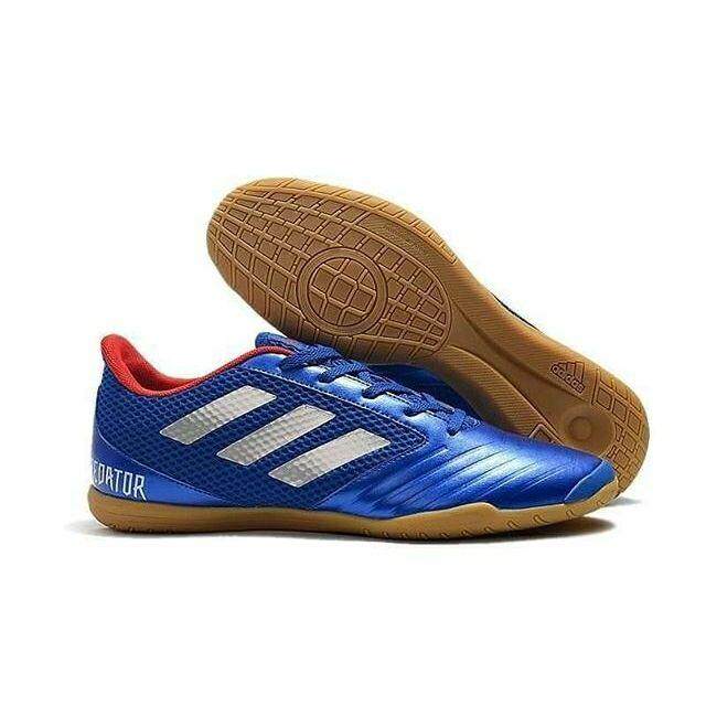 kasut futsal adidas