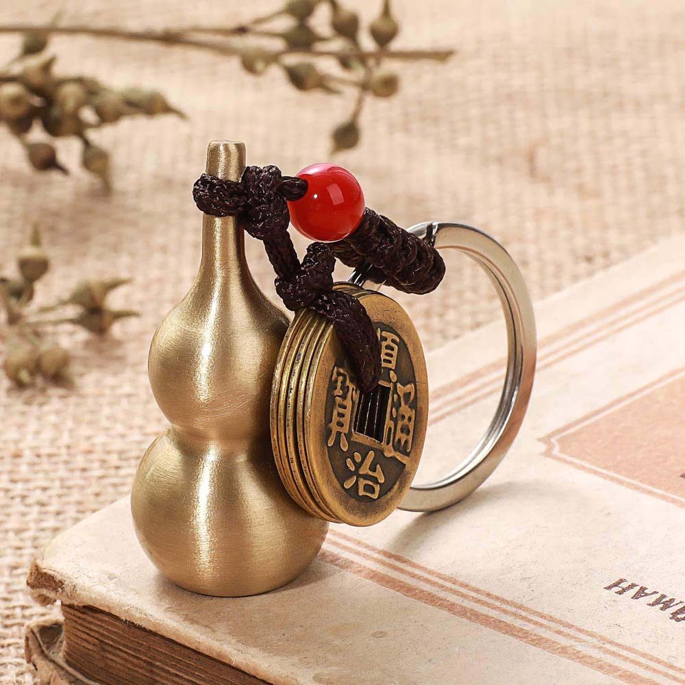 Vintage Porsperity Success Brass Money Lucky Rope Blessing Paper Interior Accessories Brass Calabash for Safely Wealth Keyfob Bag Keychain Key Rings Car Key Chain