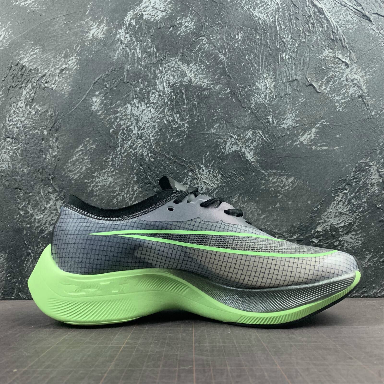 mens designer running trainers