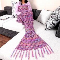 GoSport Mermaid Tail Knitted Crochet Tassel Blanket 88 x 200cm (Red)
