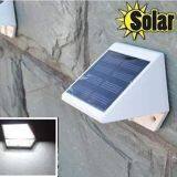 Solar Powered AA Ni-Mh Outdoor 4 LED White Light Waterproof Durable Serviceable