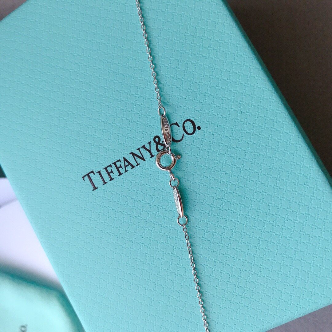 Tiffanyss Cross Pendant Necklace S925 Sterling Silver Religious Cross