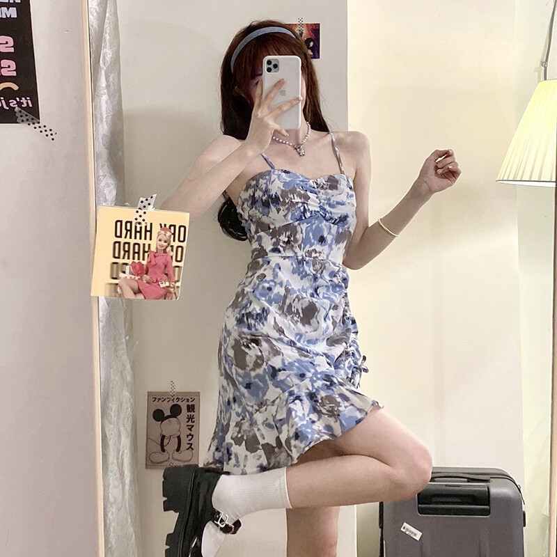 Đầm cổ yếm hoa mỏng cho nữ