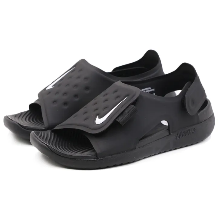 nike beach shoes