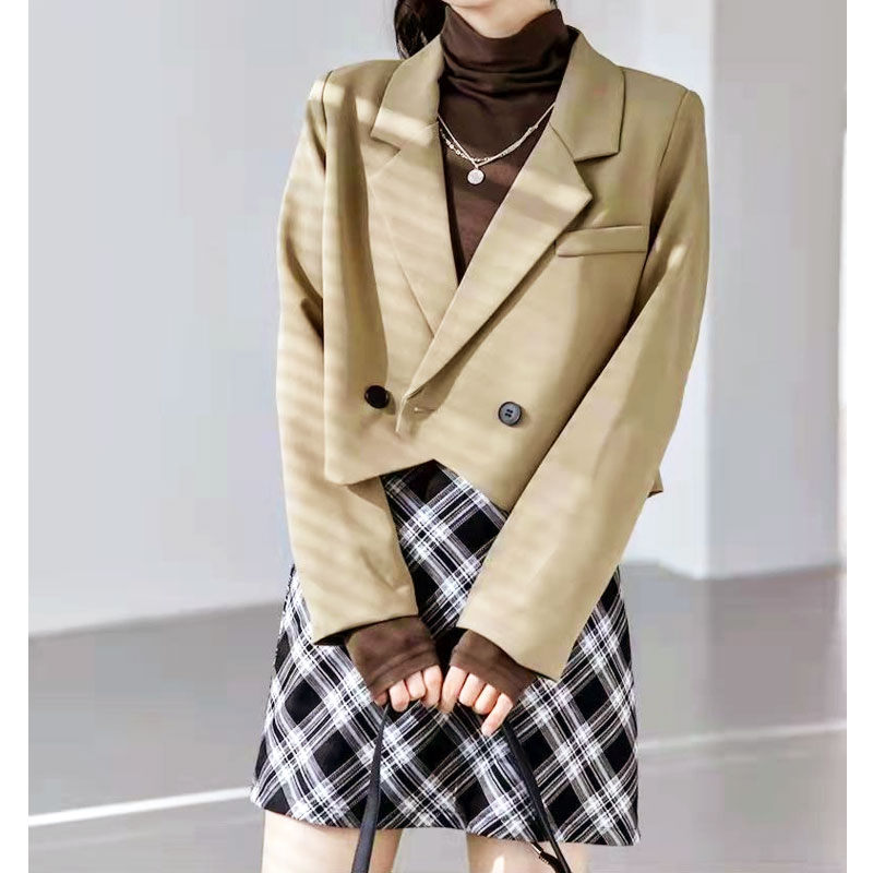 CHICCHIC Women's Blazer with Lining and Shoulder Pads Summer Lightweight Jacket