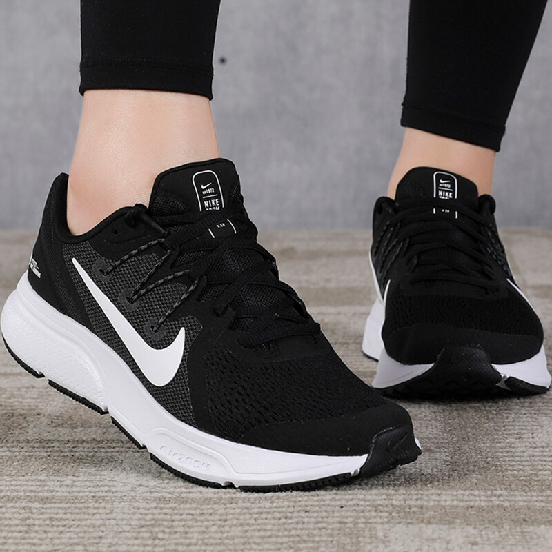 Women's shoes Nike Zoom Span 3