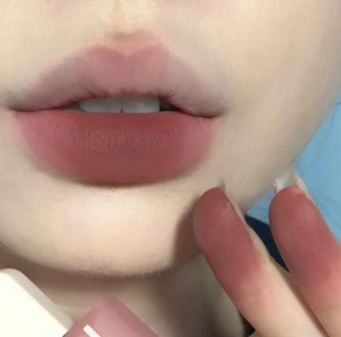 【BeautyMalls】Son Kem Đáng Yêu Son Kem Lì Bền Màu