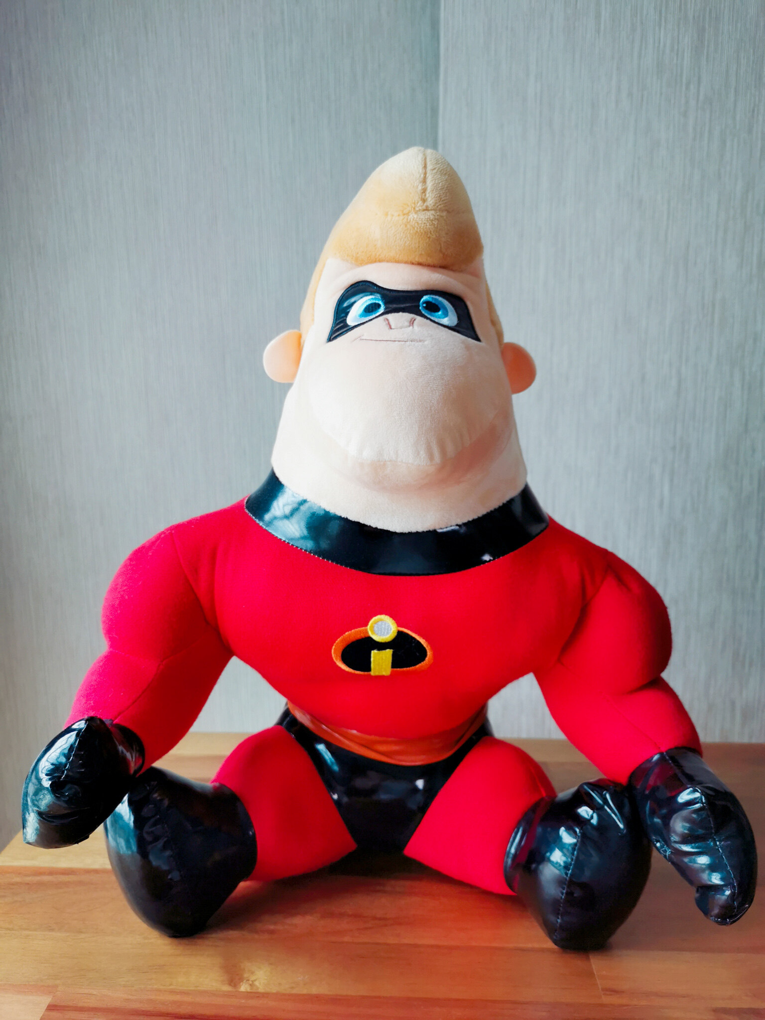 mr incredible soft toy