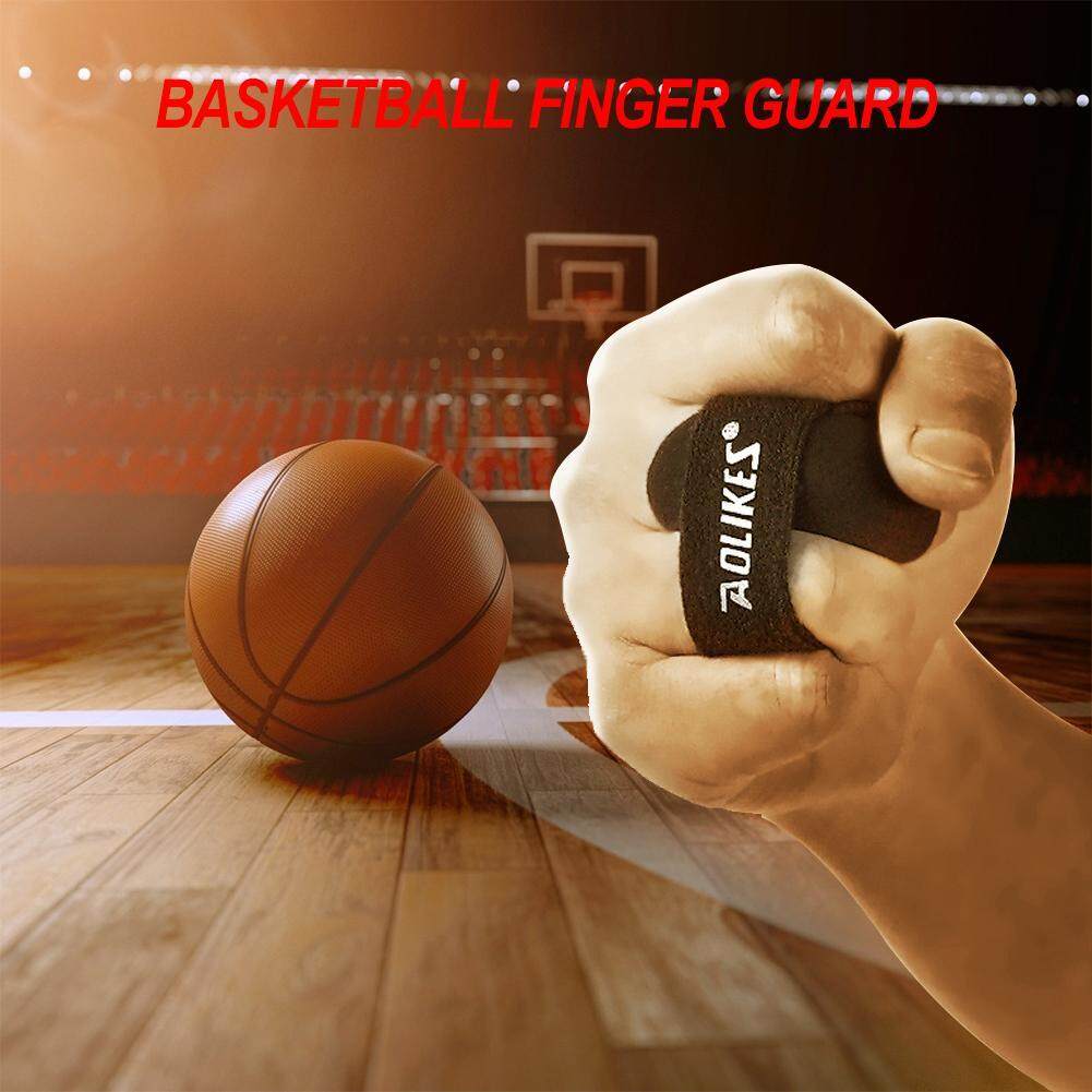 Solo Mid Sports Finger Splint Guard Basketball Fingers Protector Sleeve