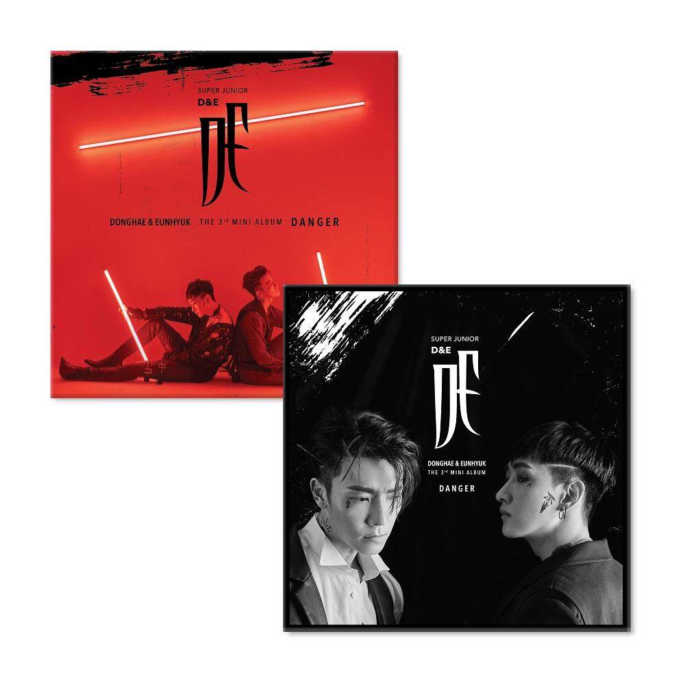 Present ; Gift 204p Photobook+Postcard+Double Side Extra Photocards Set SM Entertainment EXO
