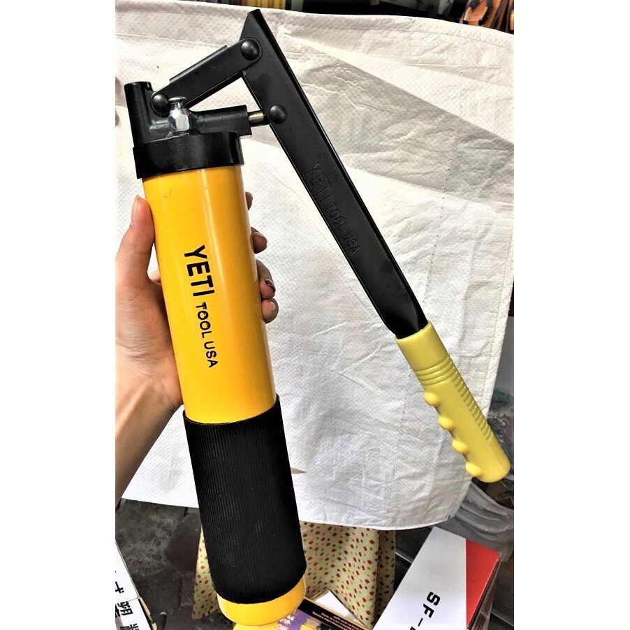 Bơm mỡ tay YETi 500cc. Súng bơm mỡ cao cấp