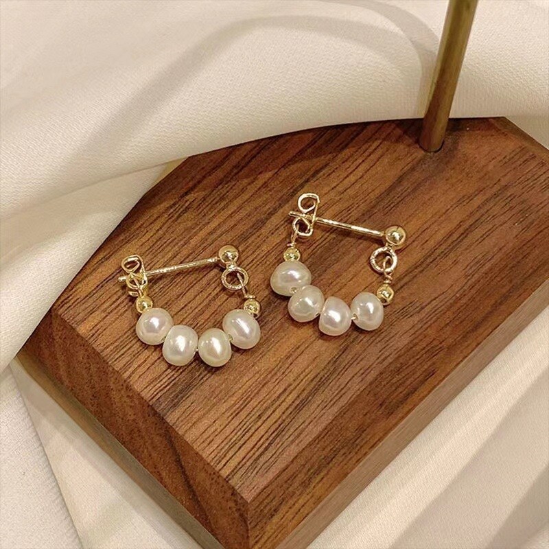 T-B Korean Earrings temperament Women senior pearl earrings fashion stud earrings women ornaments
