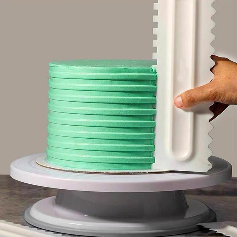 Houseeker 1pcs Cake Decorating Comb Cake Scraper Pastry Fondant Spatulas Baking Tools