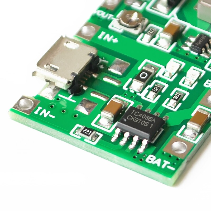 Mạch tăng áp cho pin sạc 18650 3.7V 9V 5V 2A - INTL