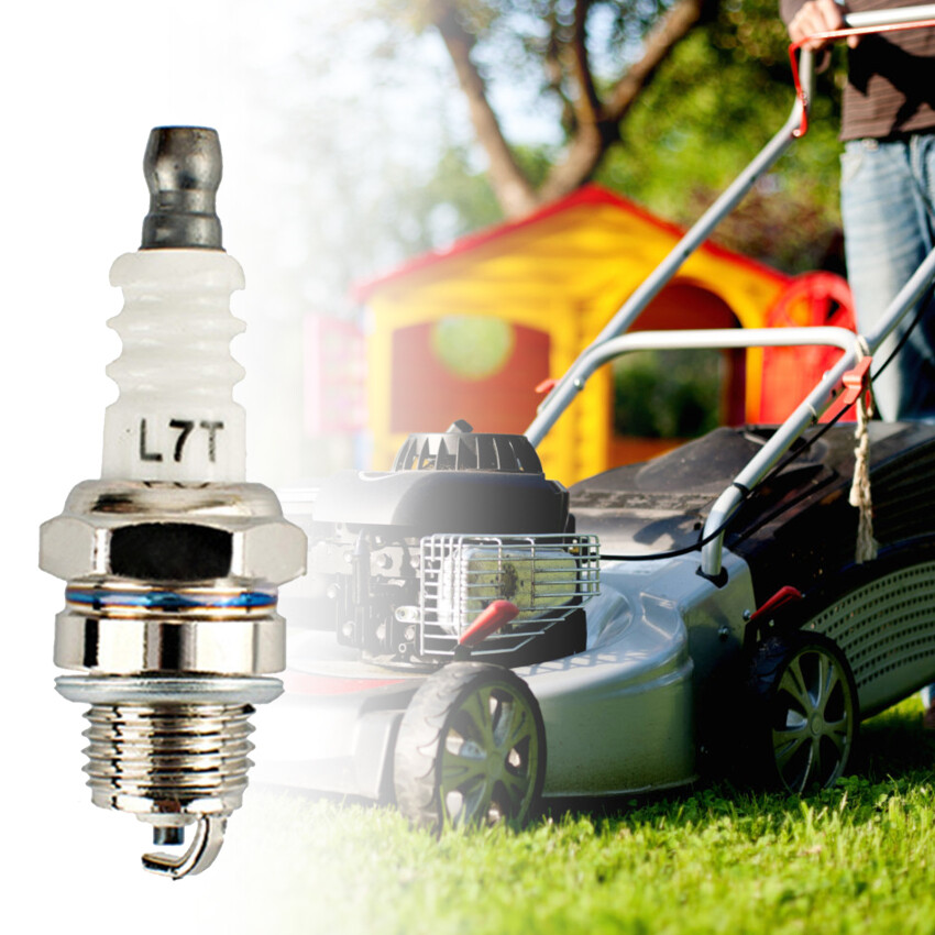 Bugi L7T Công Suất Cho Cưa Xích Xăng Và Máy Cắt Bàn Chải