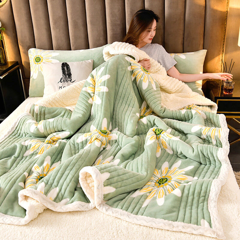 Lamb Blanket Thickened Three Layers Warm Blanket