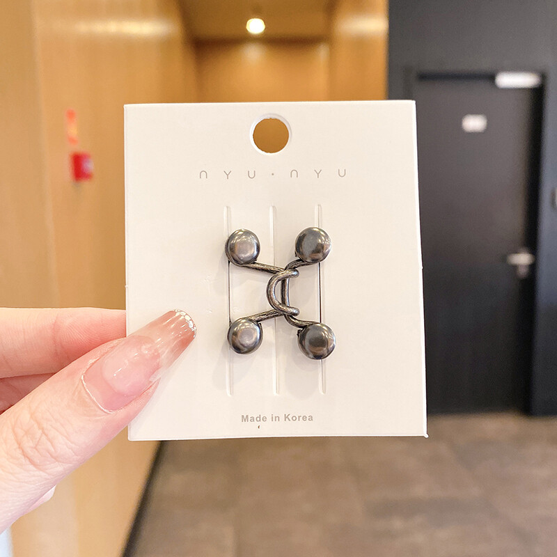 Waist Buckle Pants Change To Small Waist Pin Tight Artifact Small Fragrance Brooch Buckle Pin Fixed Clothes Skirt Adjustment Female