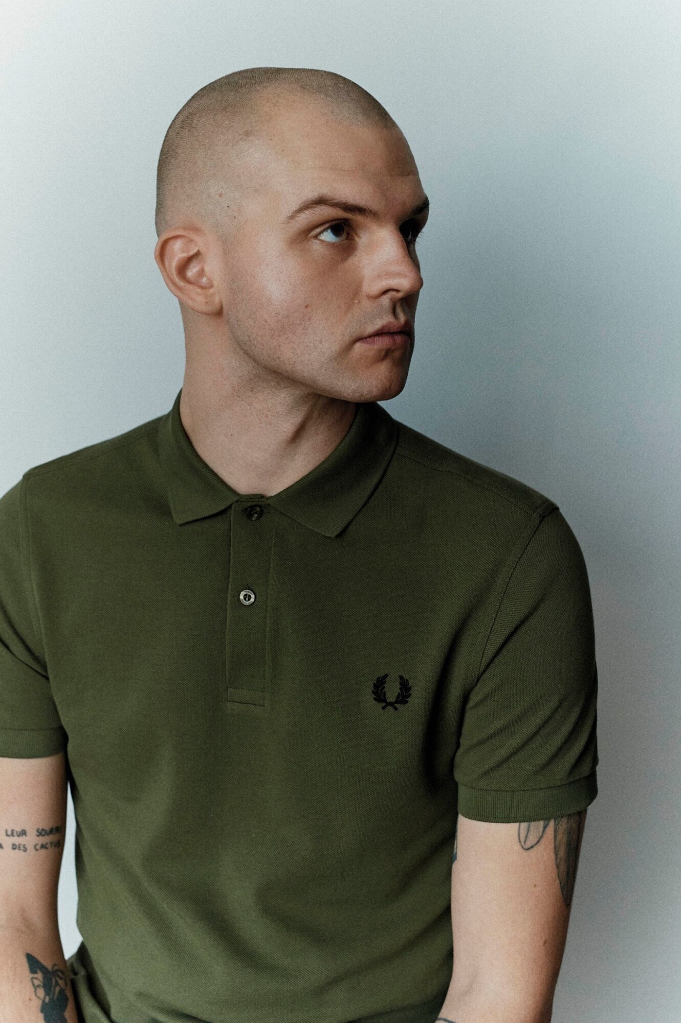 Authentic NEW Paul FRED PERRY grain FP male lapel POLO short-sleeved loose business groups take pure color T-shirt cultivate one's morality