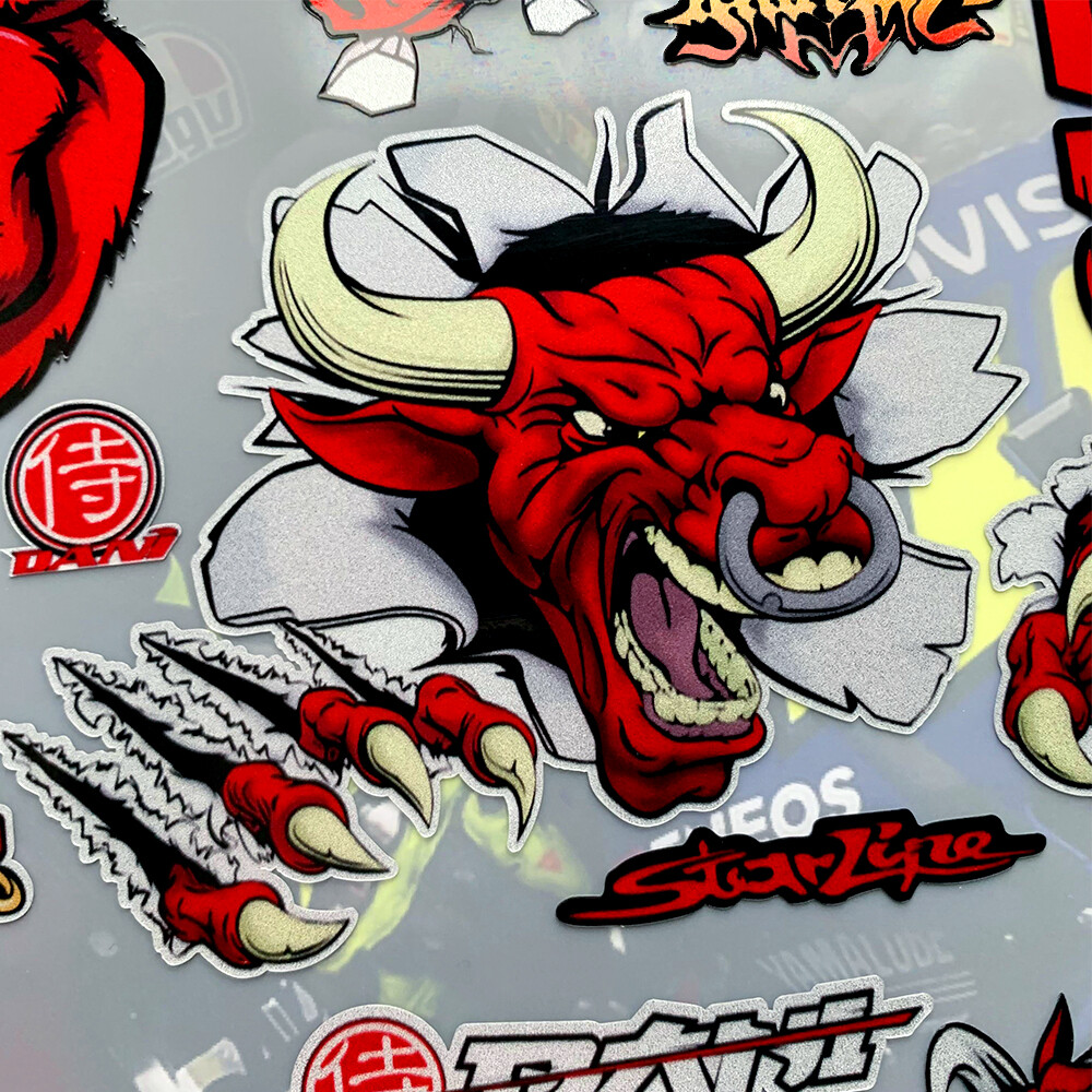 Red Bull Cá Nhân Nhãn Dán Sáng Tạo Xe Máy Sửa Đổi Bull Phản Xạ Không Thấm Nước Trang Trí Mũ Bảo Hiểm Nhãn Dán Thích Hợp Cho YAMAHA HONDA SUZUKI KTM DUCATI
