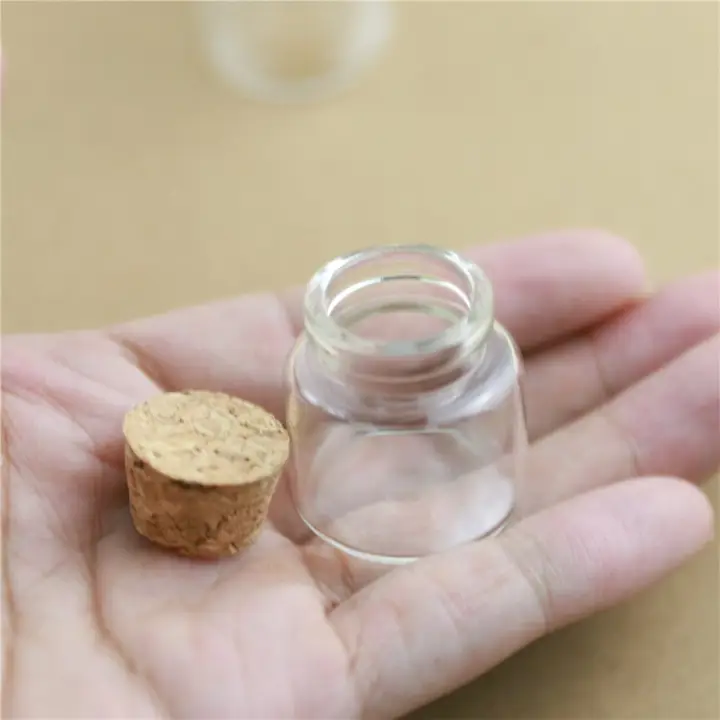 Lot 10 vials of olive oil