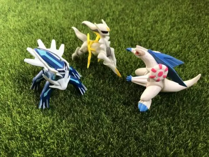 pokemon arceus figure