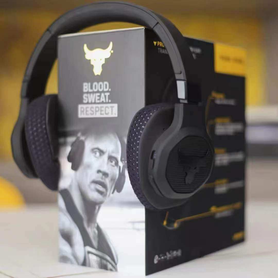 Project rock camo on sale headphones