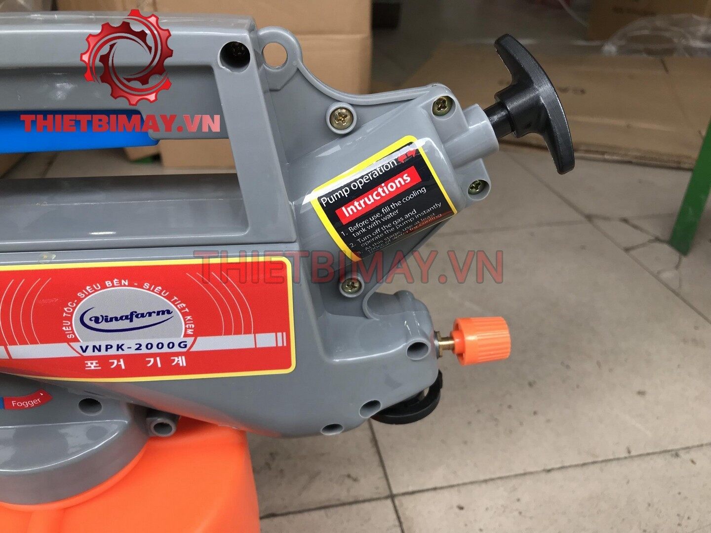 Máy phun khói mini diệt côn trùng chạy gas super 2000G