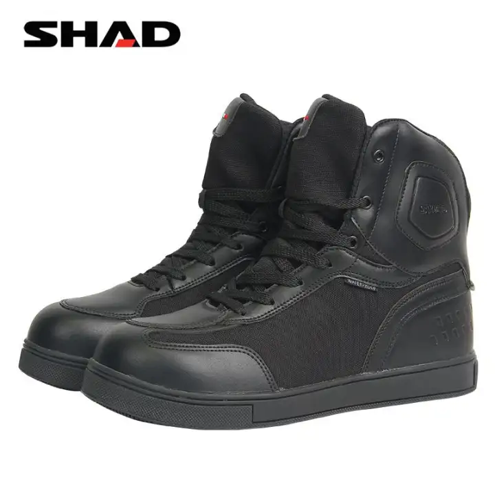 casual riding shoes