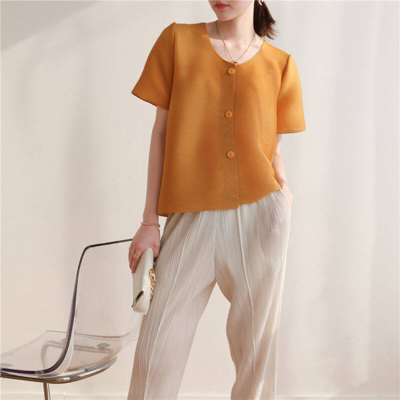 NOVA⭐Miyake same style ※Fashionable pleated short-sleeved cardigan,summer loose cultural shirt t-shirt temperament shirt lining