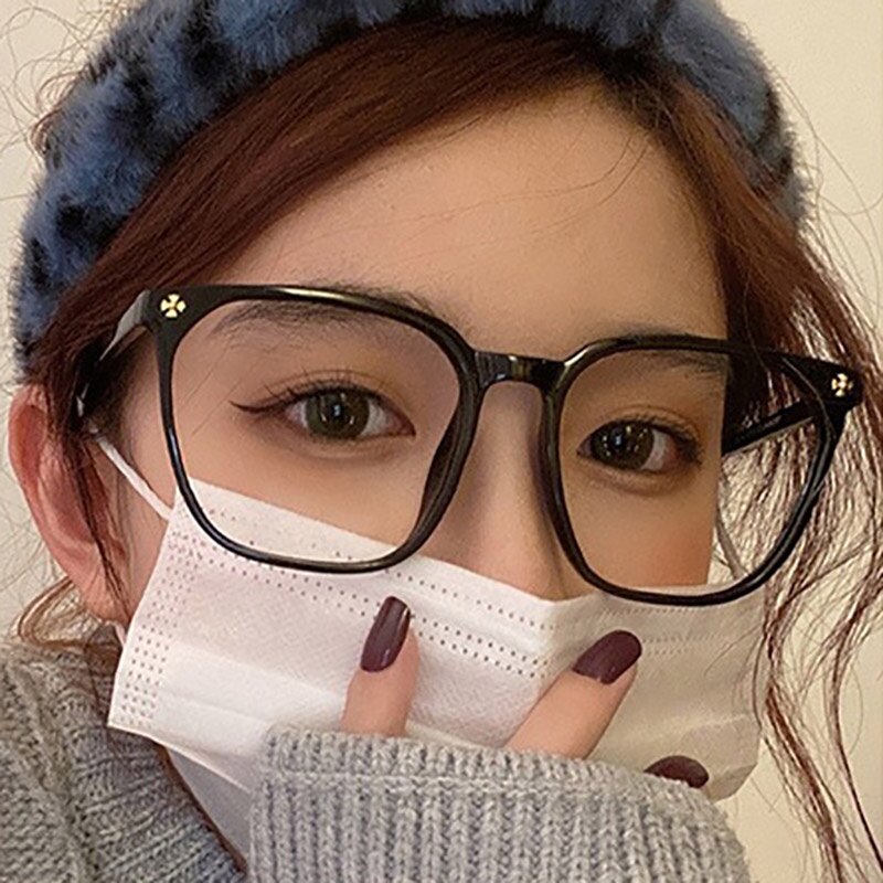Fashion Anti-blue Light Glasses Women Men Vintage Square Full Frame Eyeglass Black Color Retro Sunglass UV400