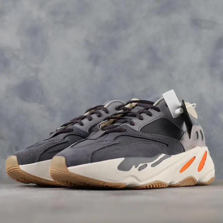 yeezy boost 700 womens