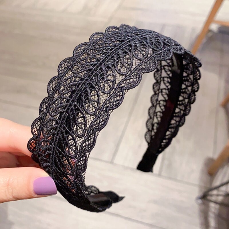 1Pc Retro Women Hollow Hairband Hairdress Wide Side Hair Hoop Lace Cloth Solid Color Hair Accessory for Women Headband