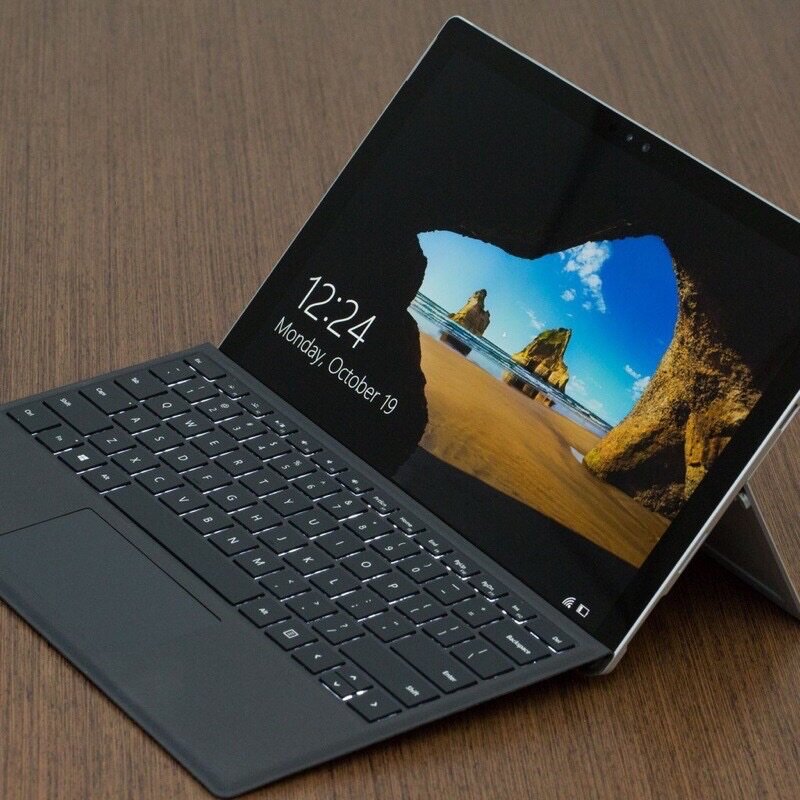 Surface pro4 128GB core i5 4GB Microsoft Surface Pro 4 Intel Core